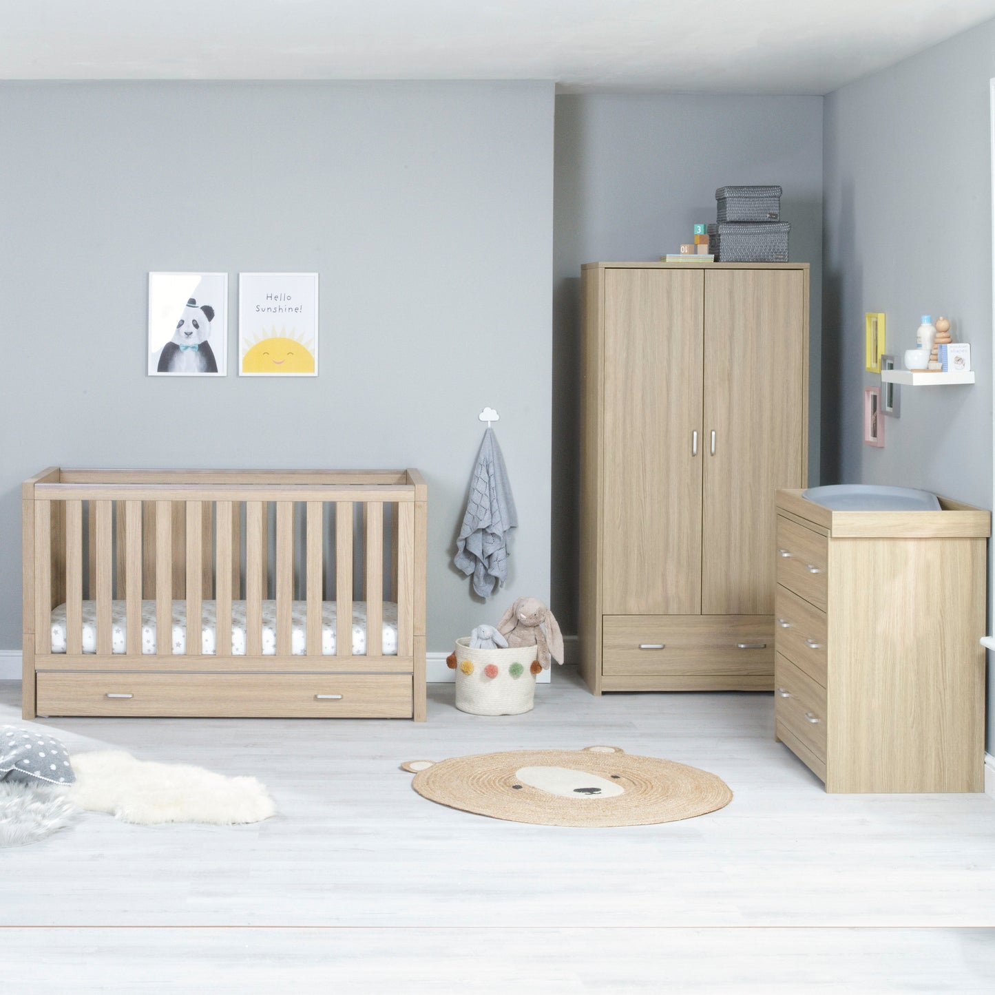 Babymore Luno 3 Piece Nursery Room Set with Drawer - Oak 26LORS3D