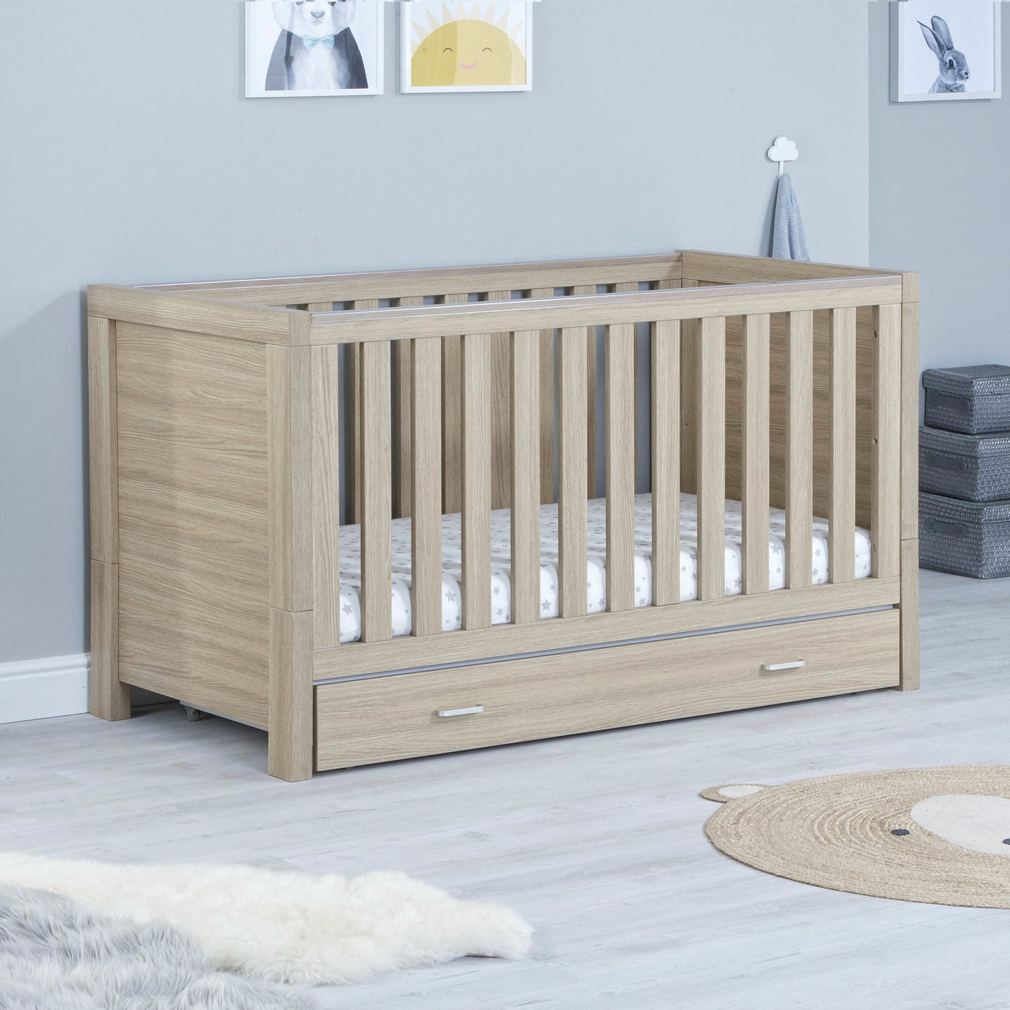 Babymore Luno 3 Piece Nursery Room Set with Drawer - Oak 26LORS3D