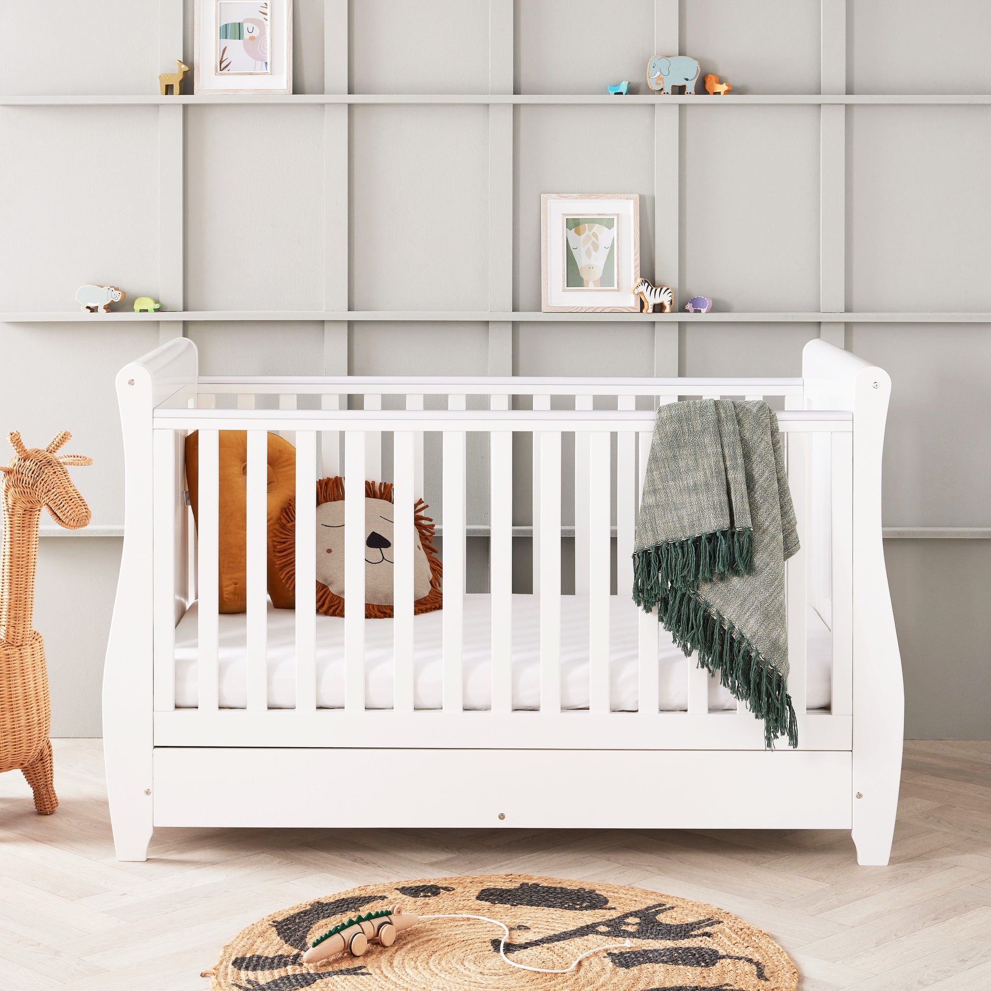 Babymore Stella 3 Piece Nursery Room Set - White 26SWRS3