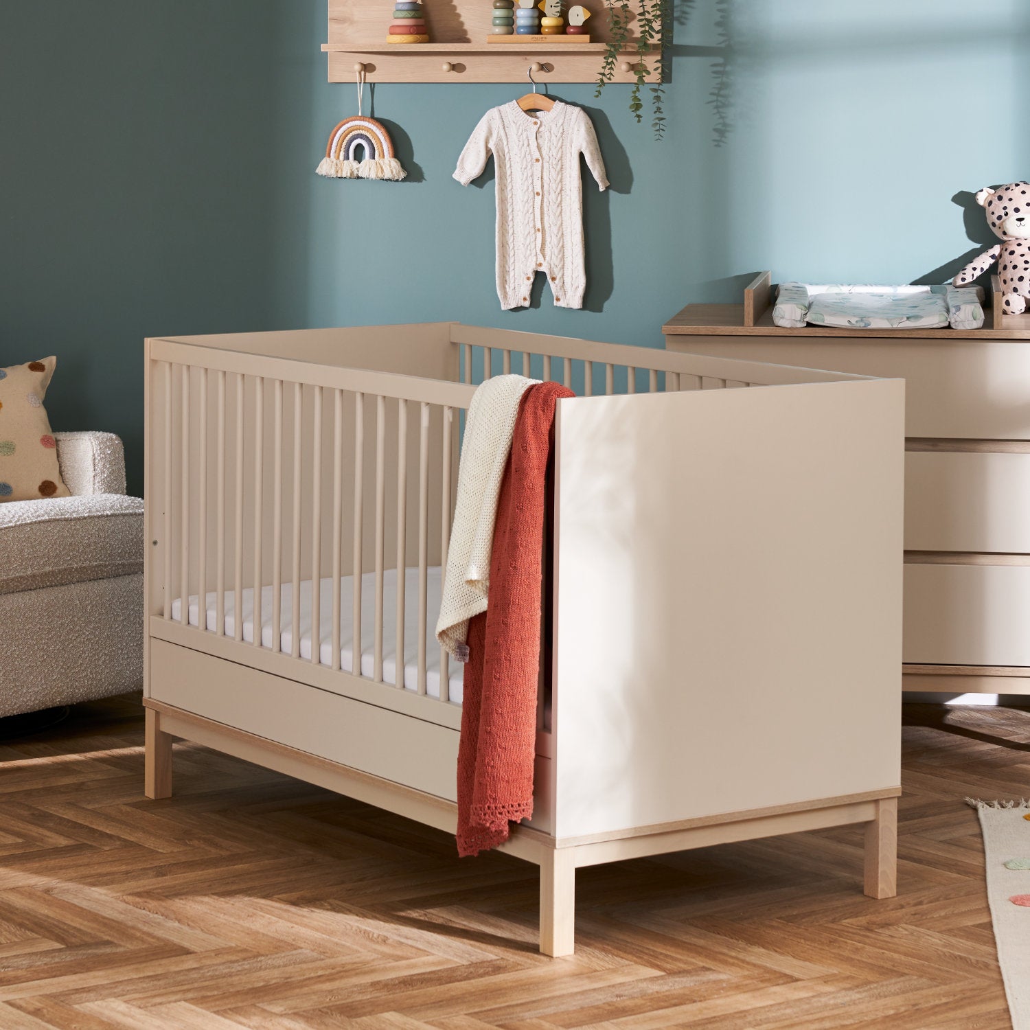 Obaby Astrid Mini Cot Bed - Satin 20OB3308