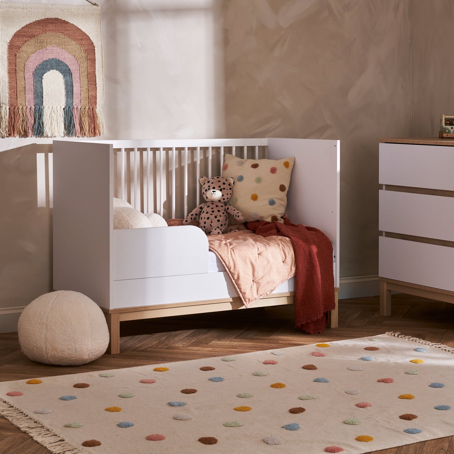 Obaby Astrid Mini Cot Bed - White 20OB3302
