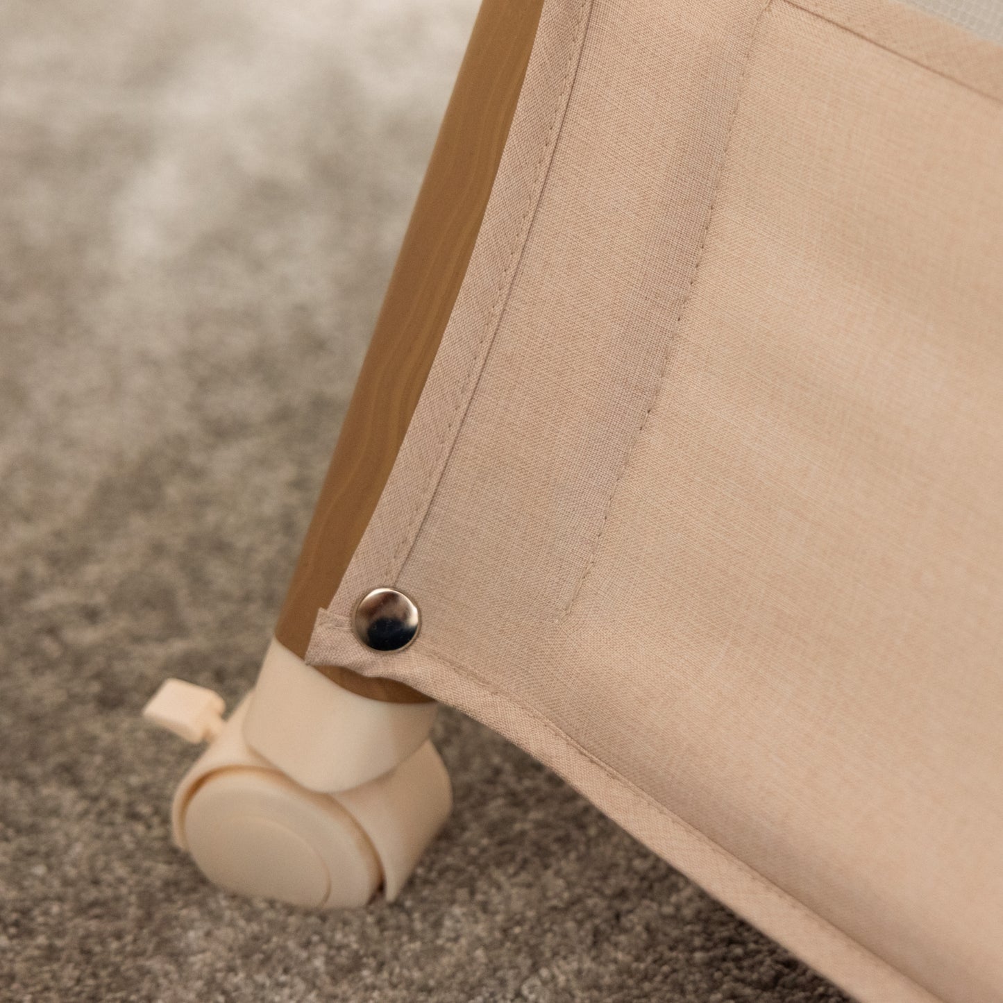 Obaby Cloud Bedside Crib - Oatmeal 30OB2002